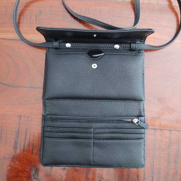 Dana Buchman Cateline Pebbled Wallet - Picture 2 of 3